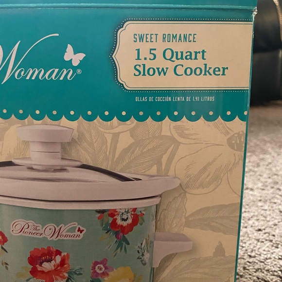 New slow cooker - Picture 2 of 4